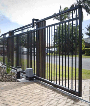 security-electric-fence2 security-electric-fence2